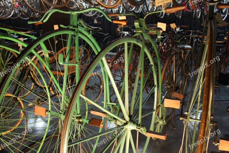 Bicycles Oldtimer Museum Wheel Nostalgia