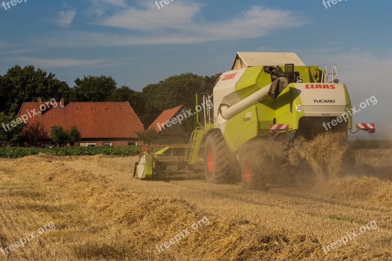 Harvest Machine Agriculture Agricultural Machine Combine Harvester