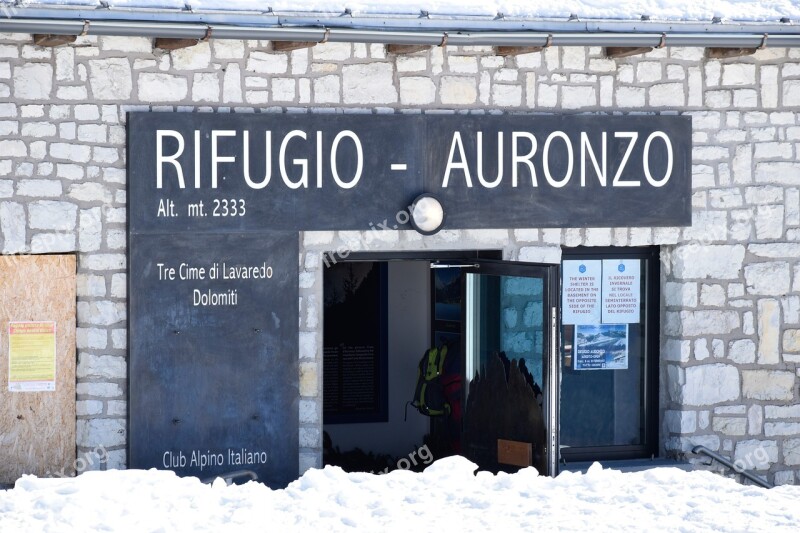 Auronzo Hut The Three Peaks Of Lavaredo Landscape Alpine Dolomites