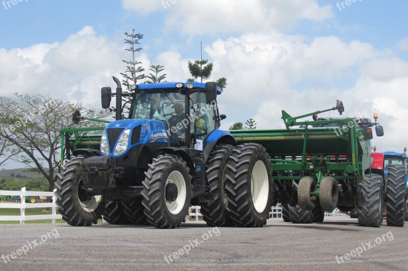 New Holland Farm Agriculture Machine Tractor