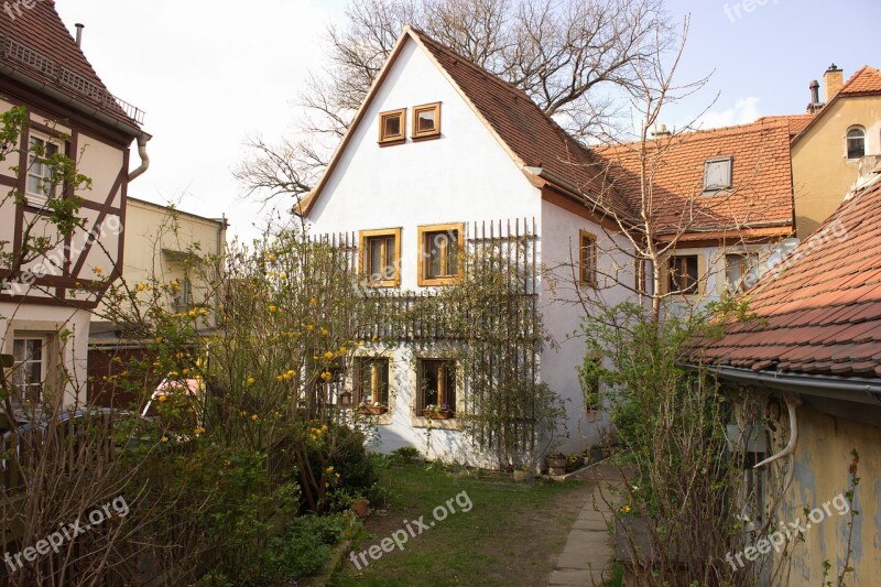 House Architecture Bungalow Family Roof