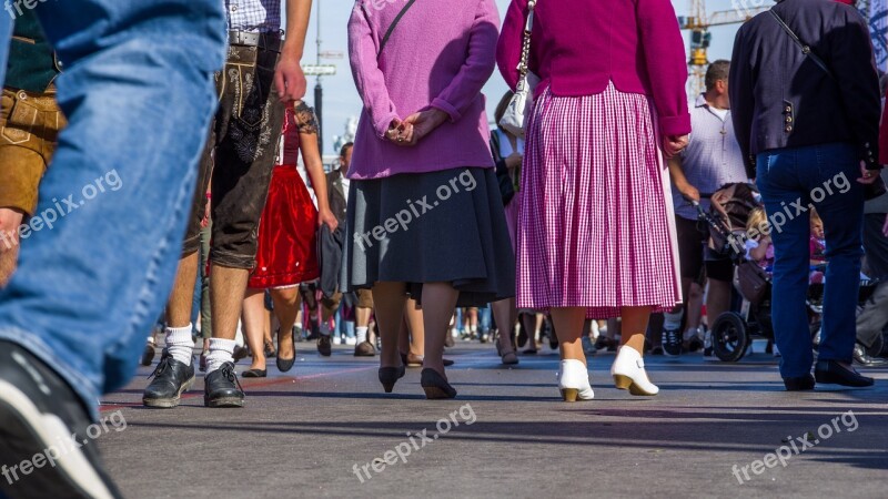 Human Road City Man Oktoberfest