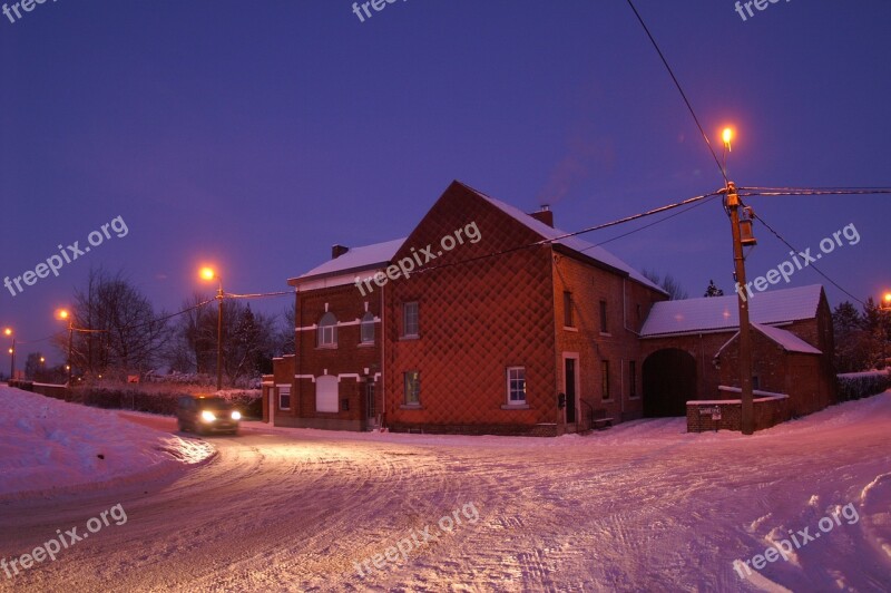 Crossroad Winter Dusk Light Car Passing