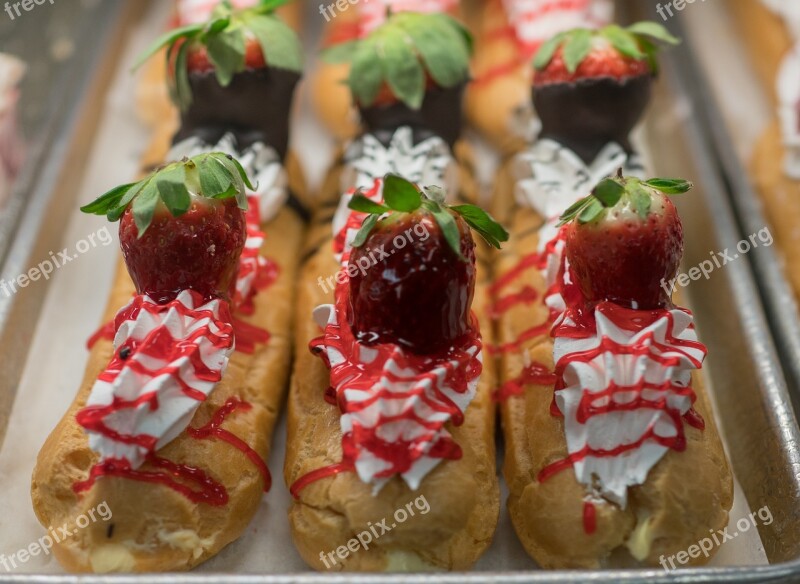 Strawberry Canolis Dessert Chocolate Gourmet Food