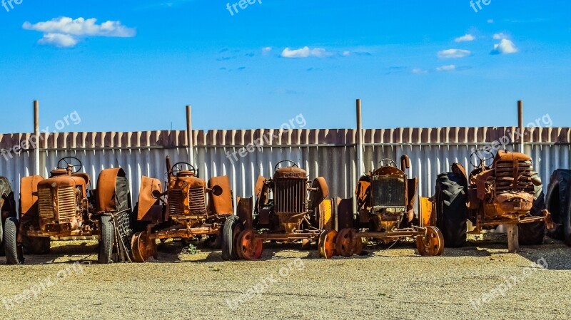 Tractor Old Rusty Decay Farm