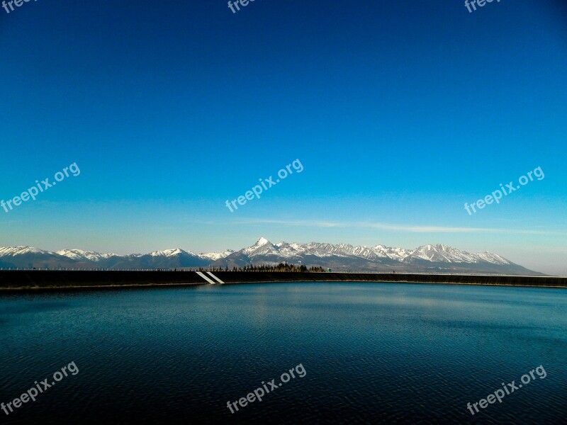 Liptov Slovakia The čierny Váh River Lake Water