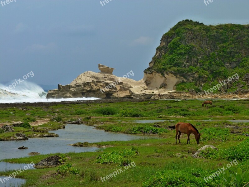 Monolithic Part Of The Waters At The Court Of Nature Landscape Travel