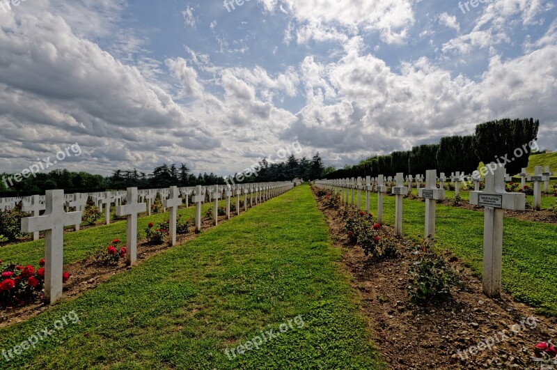 Graves Verdun France World War Dead