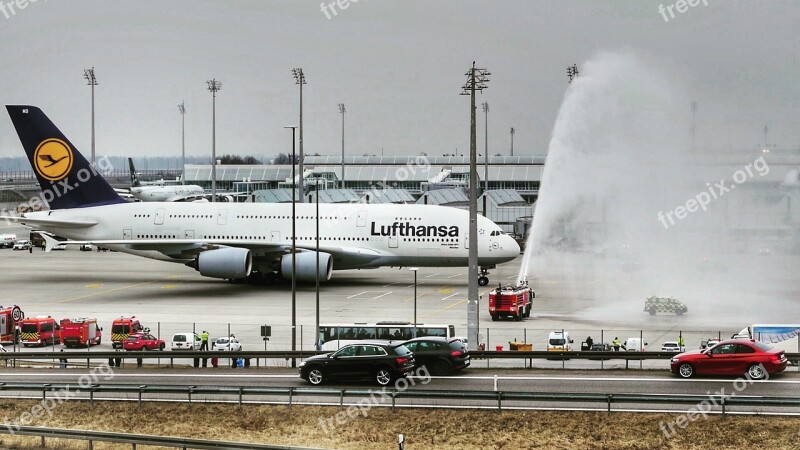 Transport System Waters Travel Aircraft A380