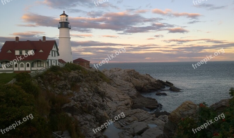 Cape Elizabeth Maine Lighthouse Seashore Sea