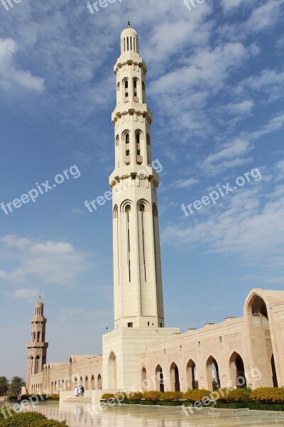 Sultan Qaboos Grand Mosque Grand Mosque Amazing Beautiful