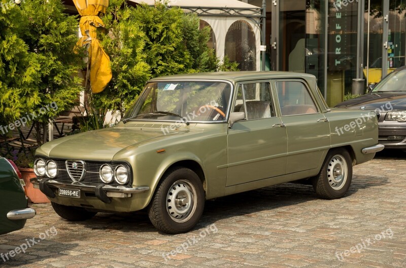 Auto Alfa Romeo Giulia Super Oldtimer Vehicle