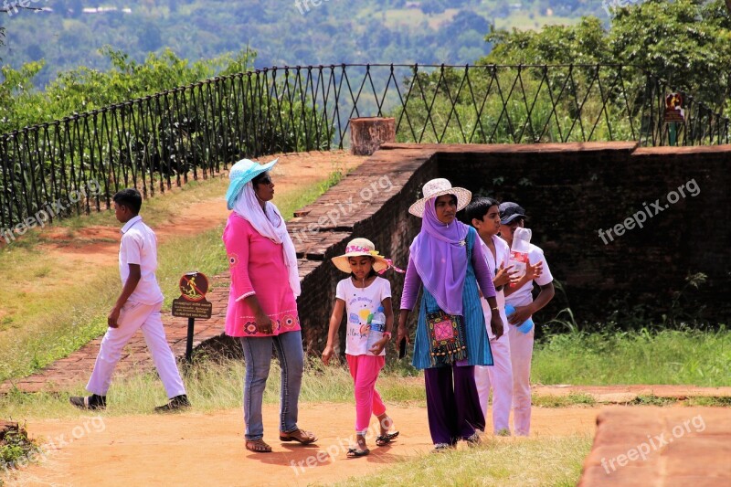 Sigiriya Cult Girl Child Color