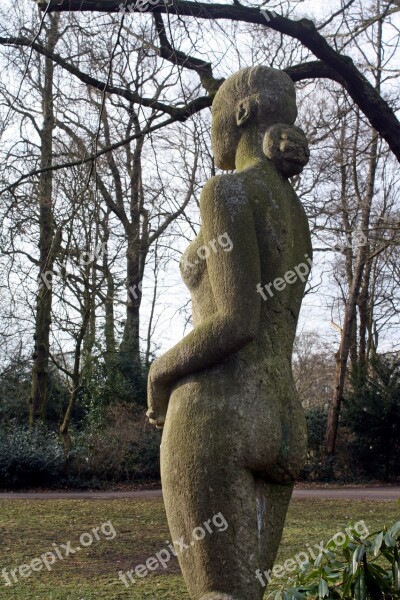 Tree Statue Nature Sculpture Walk In The Park