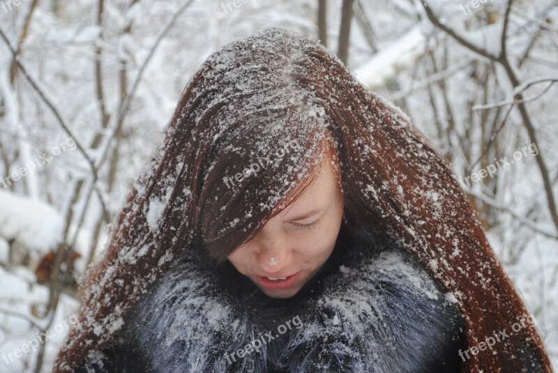 Winter Coldly Snow Leann Portrait