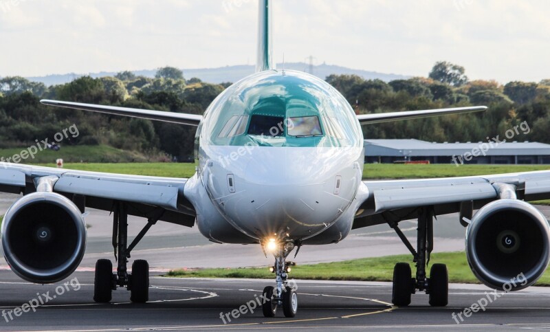 Airbus A320 Airport Aircraft Flight