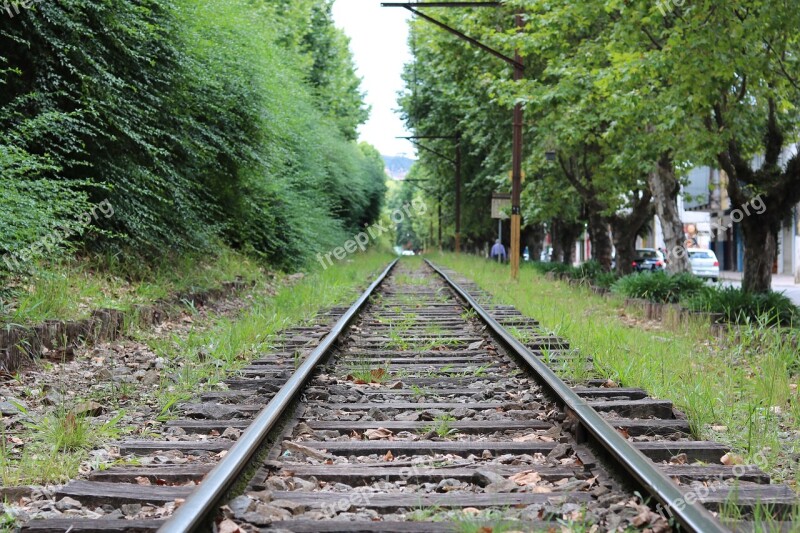 Trail Green Train Travel Distance