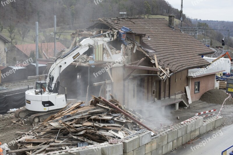 Demolition Crash Excavators Site House