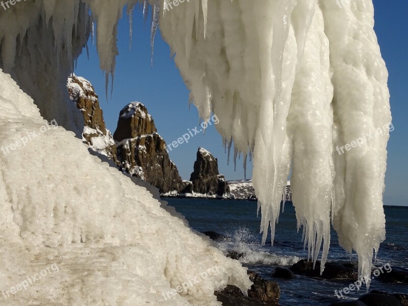 The Pacific Ocean Rocks Ice Frazil Icicles