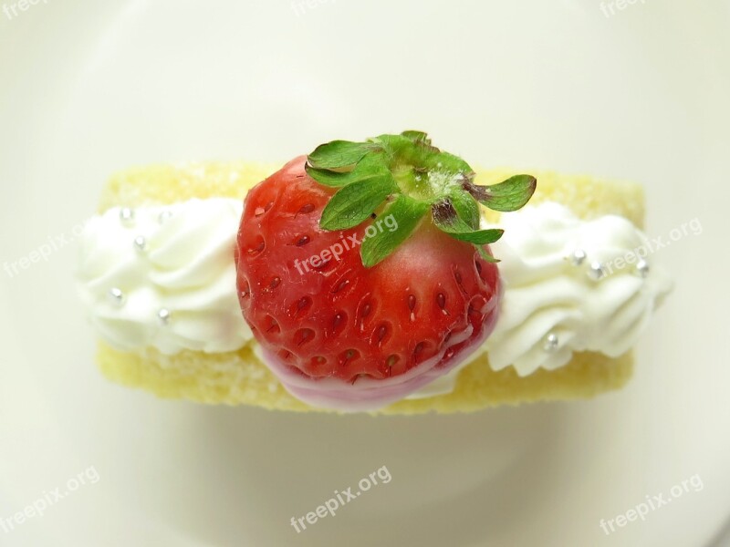 Cream Dessert Strawberry Hood Fruit