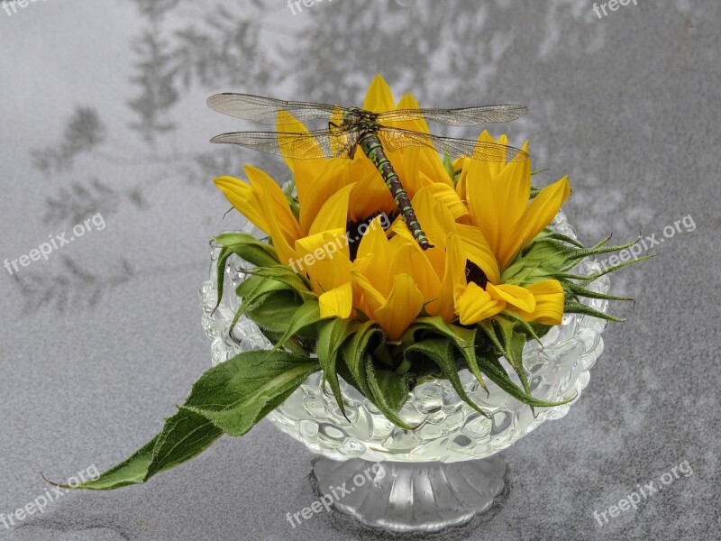 Dragonfly Sunflower Decoration Quiet Summer Life Glass Bowl