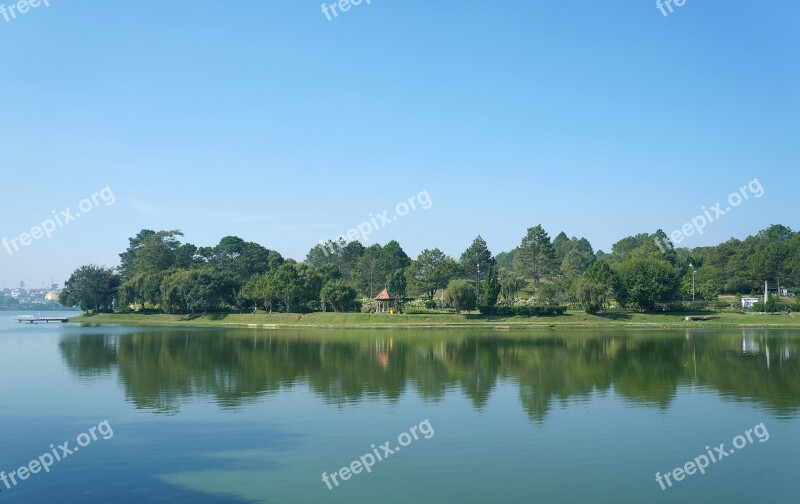 Lake Xuan Huong Lake Dalat Scenery Vietnam