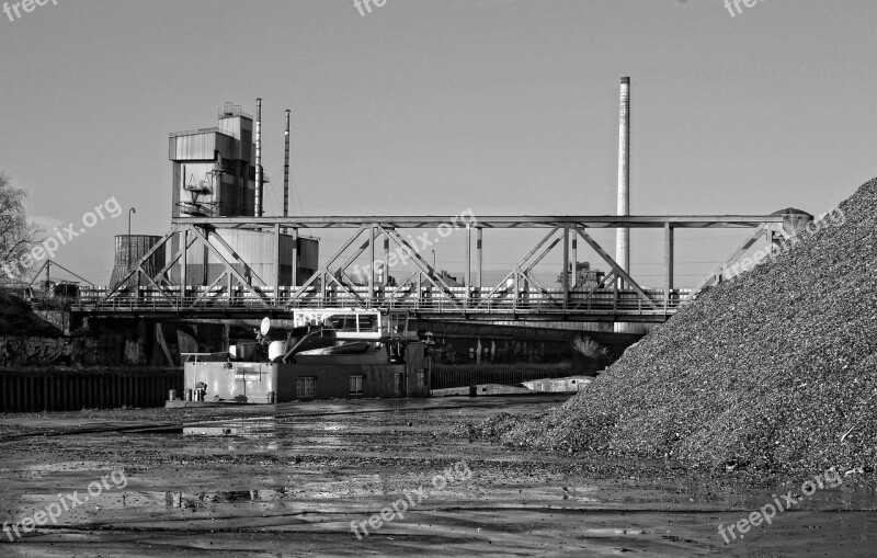 Industry Transport Peniche Channel Bridge