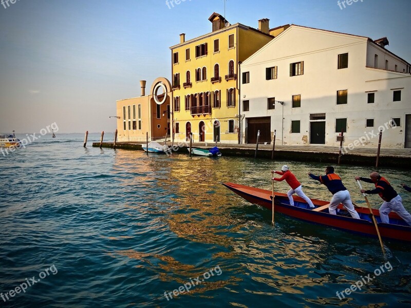 Gondola Waters Channel Travel Venetian