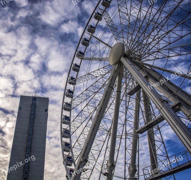 Ferris Wheel Roll Along Wheel Sky High