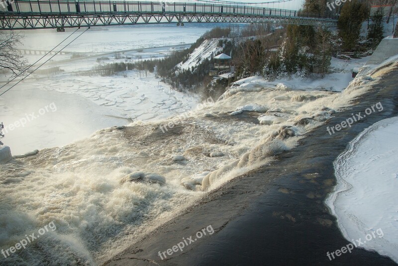 Québec Montmorency Waterfall River Bridge