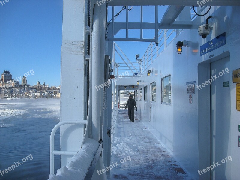 Québec River Saint-laurent Ice Ship