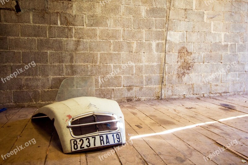 Citroën 2cv Barn France Hood