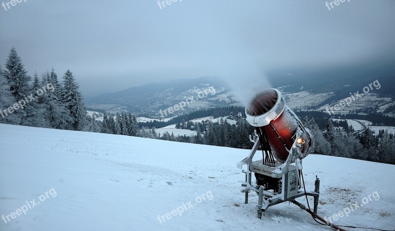 Snow Cannon Snow Extract Winter Cold