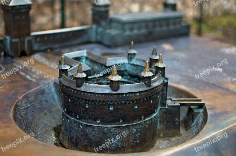 Barbican Miniature Bronze Model Kraków