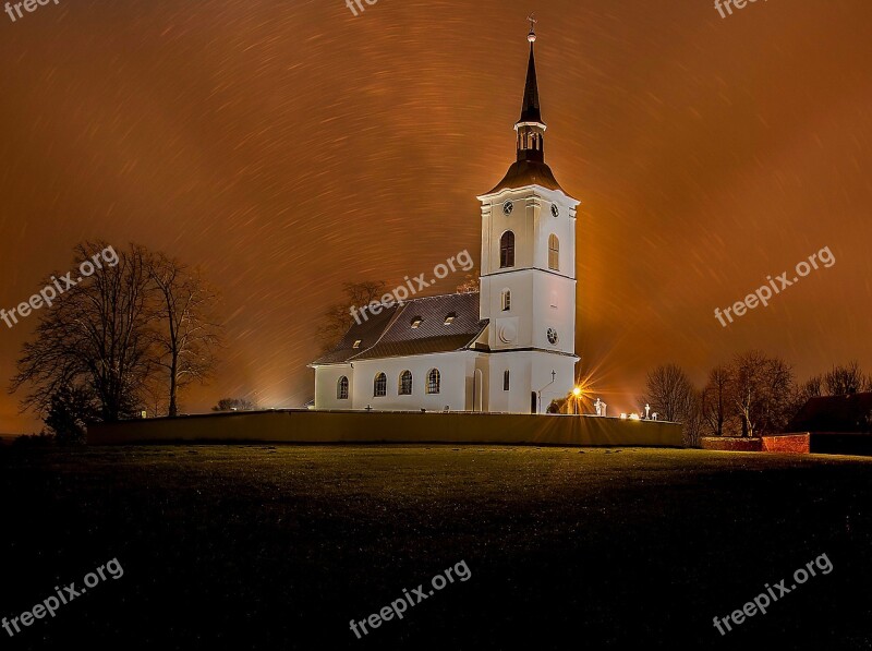 Night Church Sta Lights Silent