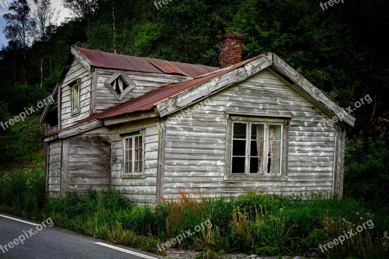 House Wood Bungalow Building Abandoned