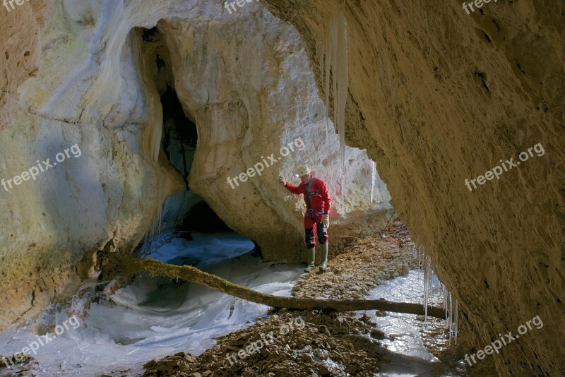 Potholing Cave Ice Loss Verneau