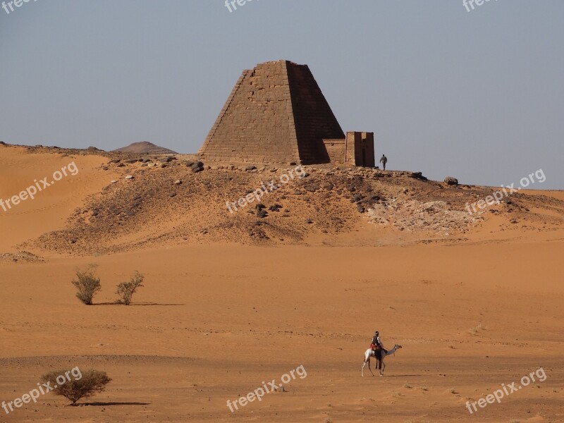 Khartoum Meroe Desert Sand Outdoors