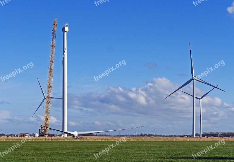 Wind Power Pinwheel Building Installation Crane