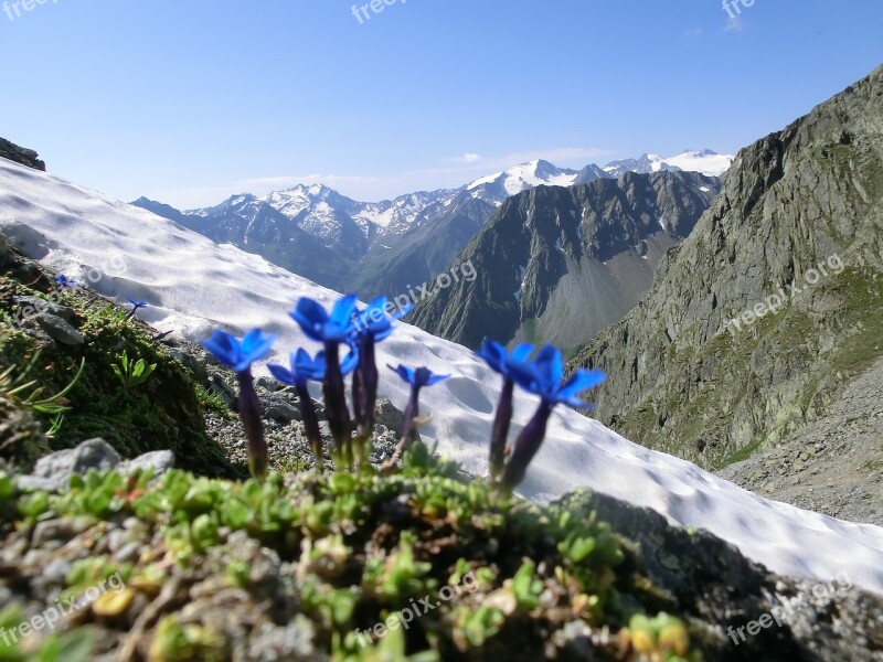 Bassler Yoke The Stubai High-altitude Trail Alpine Stubai Mountains