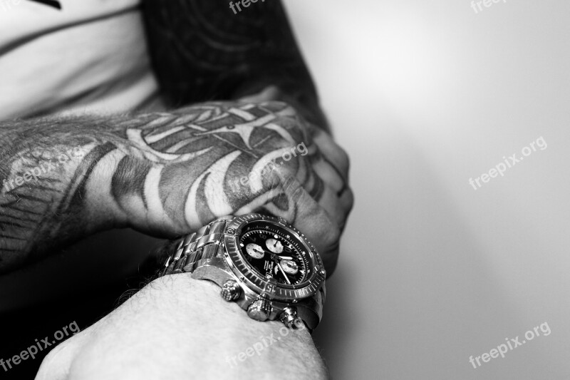 Tattoo Man Hand Clock Black And White