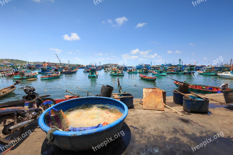 Phu Quoc Island The Fishermen Fishing Boat Fishnet Harbor