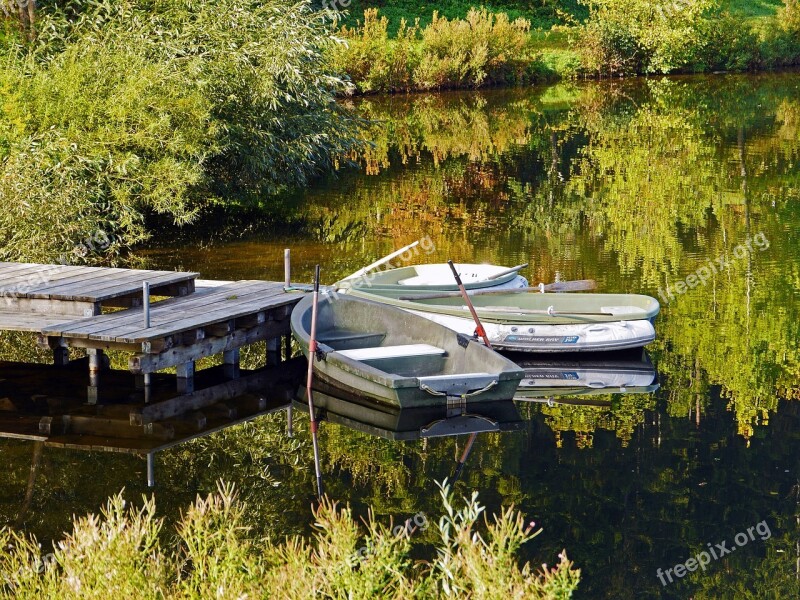 Boats Investors Lake Autumn Rest