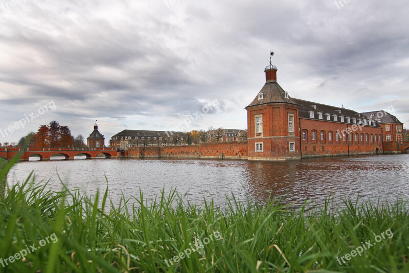 Moated Castle Clouds Münsterland Places Of Interest Free Photos