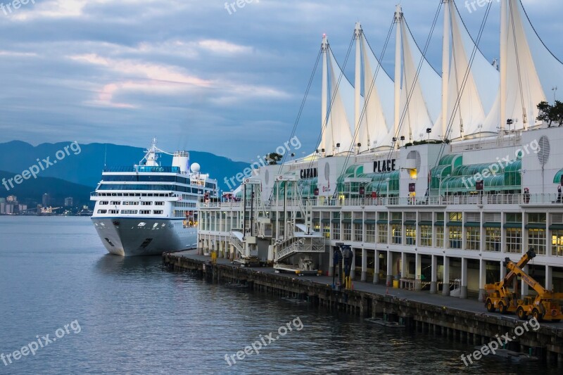 Cruise Ship Travel Waterfront Tourism Harbor