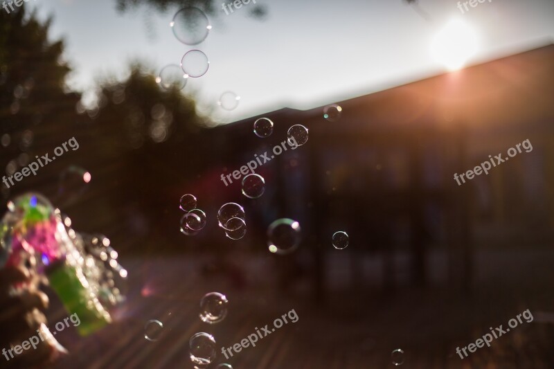 Soap Bubble Soap Bubbles Backlighting Burst Pistol