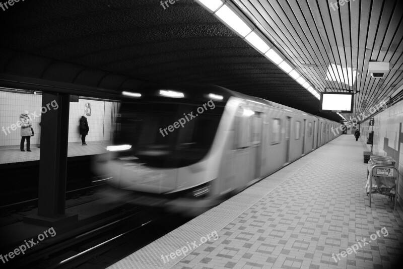 City Urban Subway Toronto Metro