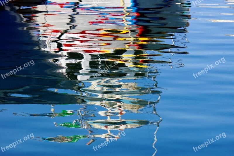 Water Mirroring Malta Colorful Blue