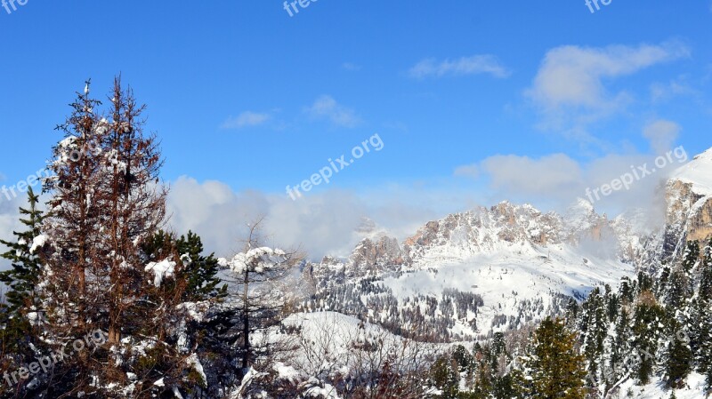 Mountains Alpine Nature Dolomites High Mountains