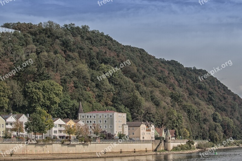 Passau Bank Of The Danube Danube Veste Oberhaus Bavaria